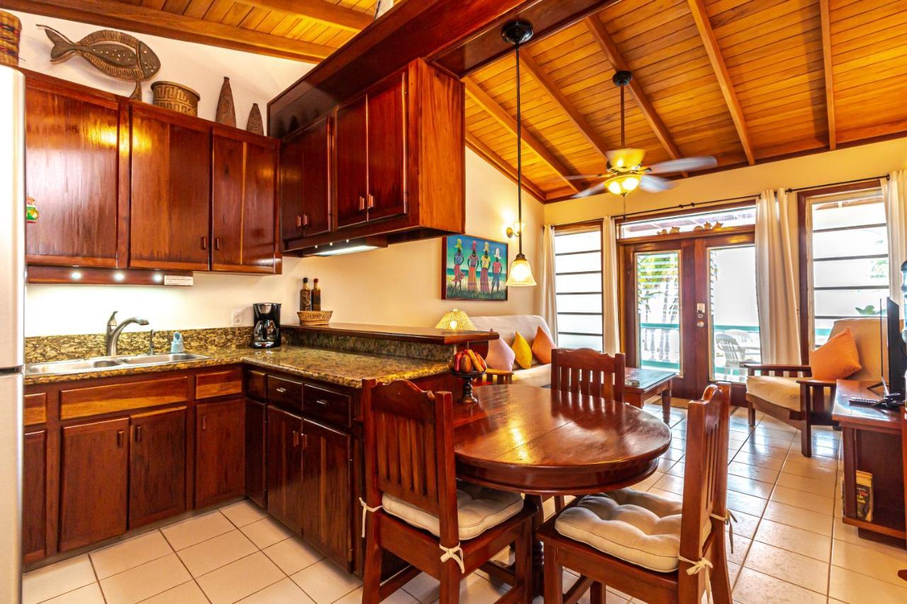 Coral Bay Villas San Pedro  Εξωτερικό φωτογραφία